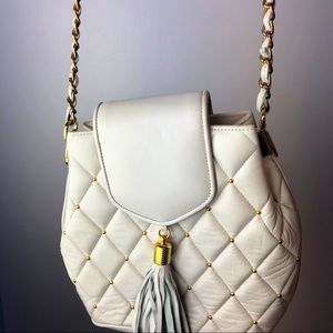 Vintage Women’s Crossbody